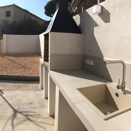Amb Terrassa I Parking Llançà