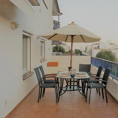 Apartment Amb Terrassa I Parking Llanca